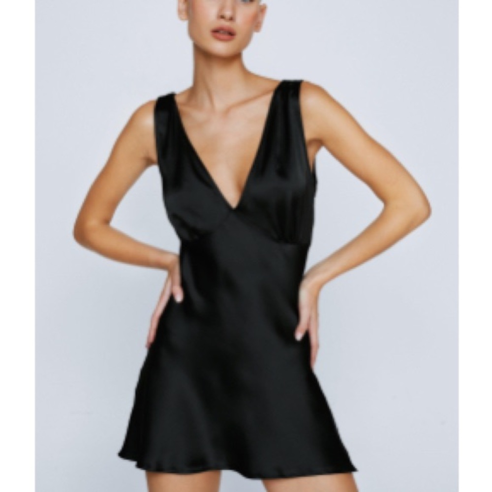 NWT Nasty Gal Petite Satin V Neck Mini Dress Black